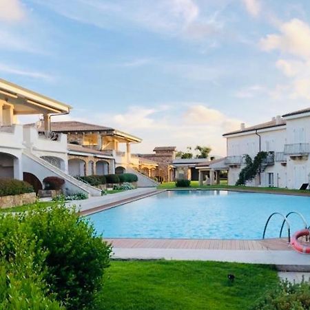 Lotus Wellness Apartment - Resort Ginestre - Palau - Sardinia エクステリア 写真