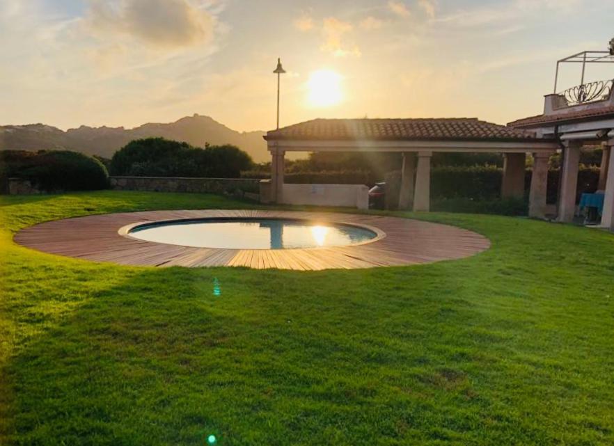 Lotus Wellness Apartment - Resort Ginestre - Palau - Sardinia エクステリア 写真