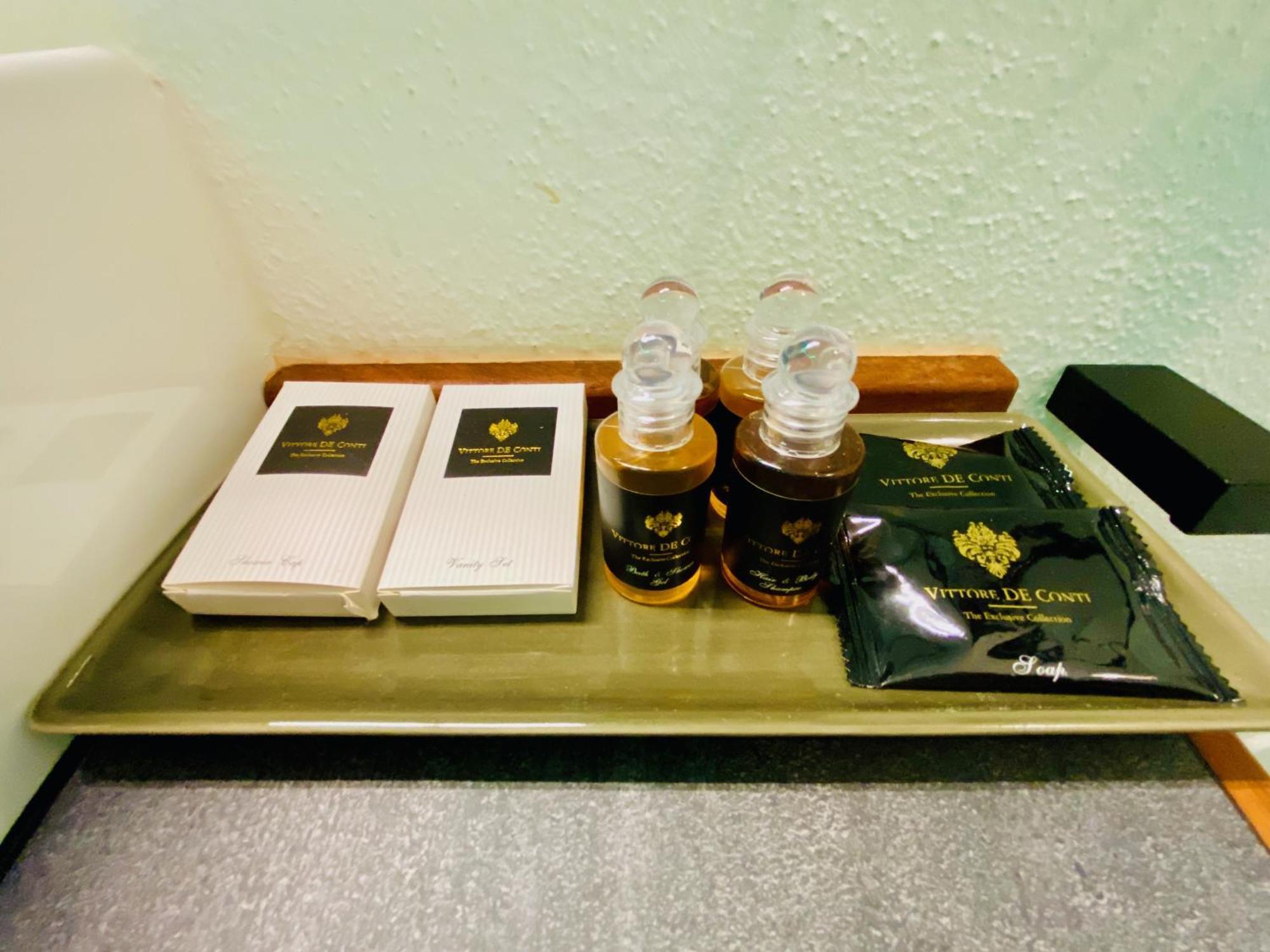 Lotus Wellness Apartment - Resort Ginestre - Palau - Sardinia エクステリア 写真
