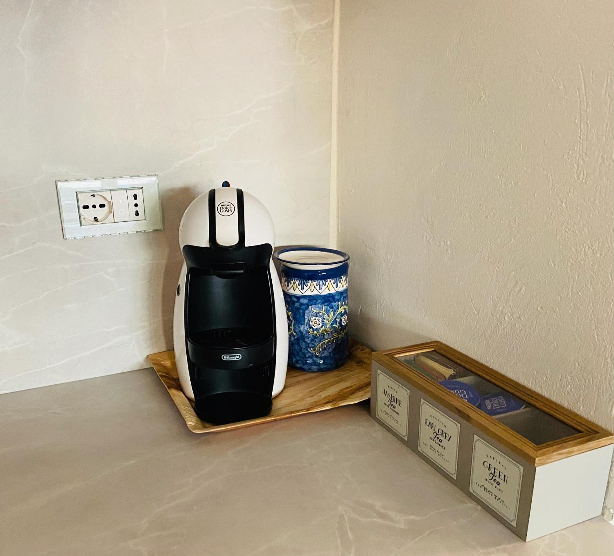 Lotus Wellness Apartment - Resort Ginestre - Palau - Sardinia エクステリア 写真
